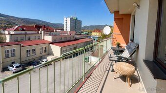 Ponúkame na prenájom 2-izbový byt o výmere 57m² na 3 poschod