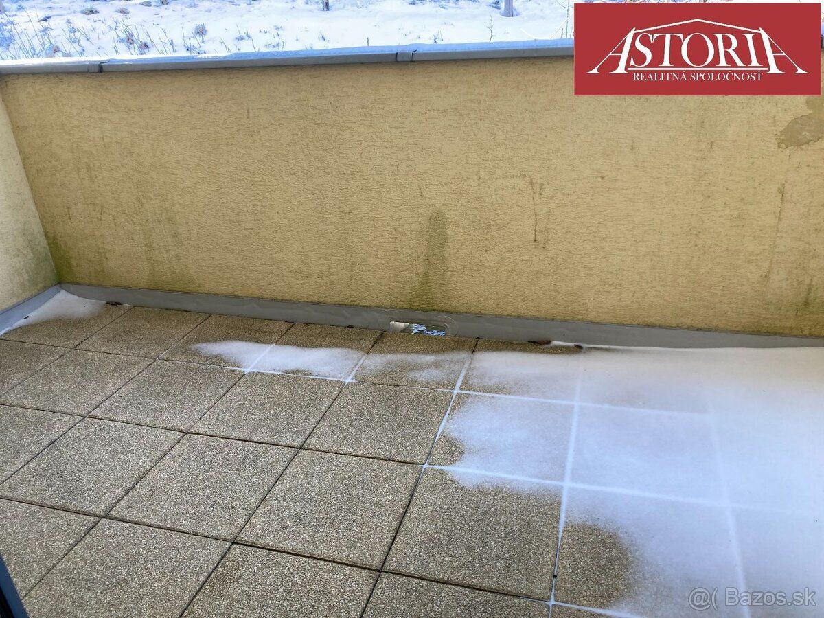 Ponúkame Vám na predaj apartmán na Martinských Holiach v apa