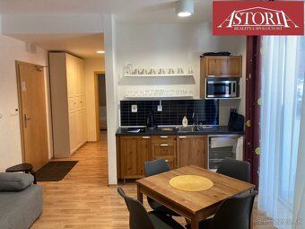 Ponúkame Vám na predaj apartmán na Martinských Holiach v apa
