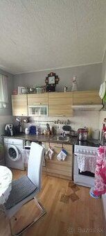 Ponúkame Vám na predaj apartmán na Martinských Holiach v apa