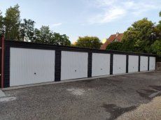 Ponúkam na dlhodobý prenájom garážové státie v Komárne, na 7