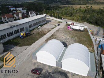 Ponúkame na prenájom 2 samostatné kontajnery s prístreškom v