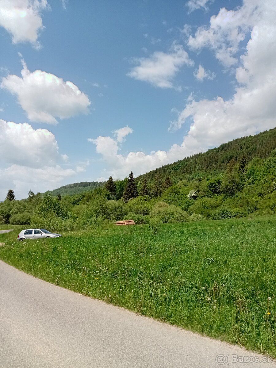 Predám stavebný pozemok na Orave v obci Habovka. Pozemok je 