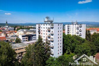 Ponúkame Vám na predaj 3-izbový byt v pôvodnom stave vo Zvol