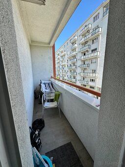 🏡 Na prenájom priestranný 4-izbový byt s rezidentským parkov