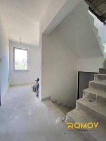 Ponúkame Vám na predaj dom v obci Návojovce.
Ponúkame na pre