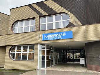 MEGA realitná kancelária exkluzívne ponúka kancelárie v cent
