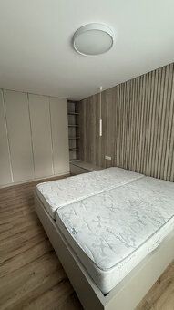So súhlasom majiteľa ponúkam na prenájom zariadený 3i byt s 