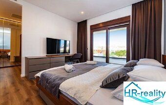 Realitná kancelária HR-reality ponúka na predaj v Novalji na