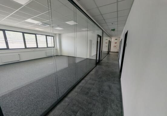 📍 Priemyselná 4798/20, Liptovský Mikuláš, Slovakia
Novo post