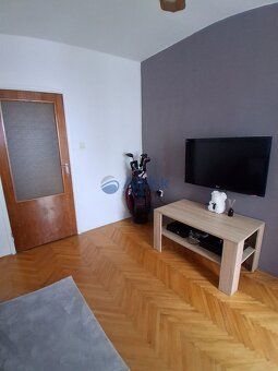 Ponúkame na prenájom priestranný 3-izbový byt nachádzajúci s