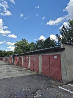 Ponúknite garáž alebo parkovacie státie v lokalite Bajkalská