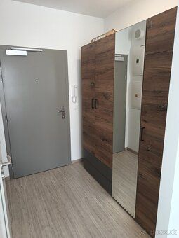 Prenájom 1-izb. apartmán Ovocné sady BEZ PROVÍZIE nie som RK