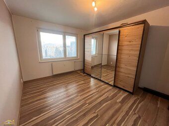 Priestranný 2-izbový byt s výmerou 66 m² – Žilina, Vlčince
H