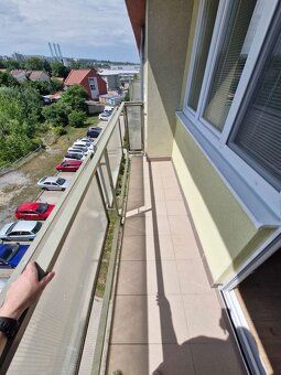 PRENÁJOM 2-izbový, plne zariadený, priestranný byt, Nitra
Po
