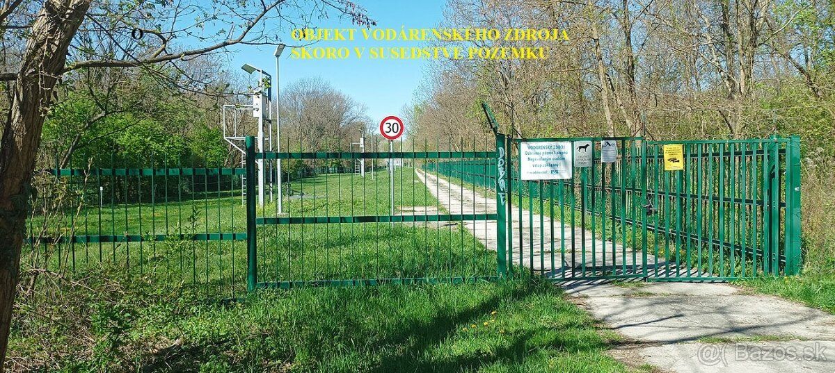 V Petržalke na predaj pozemok na pravej strane Dunaja pred m