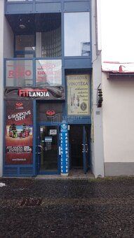 Ponúkame na prenájom obchodný priestor v priamom centre Žili