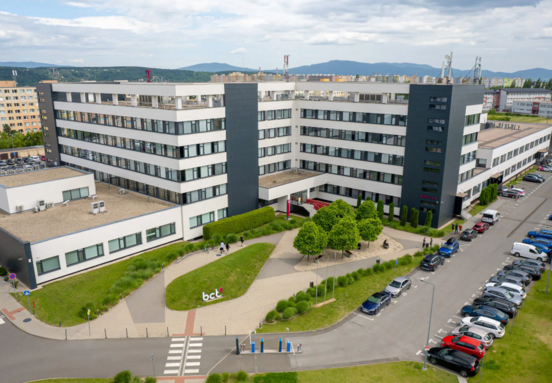 📍 Moldavská cesta 8A, Košice, Slovakia
📊 Parametre: Celková 