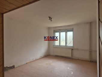 ID:9857
Ponúkame na predaj poschodový rodinný dom v obci Trh