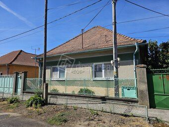 Rodinný 3 izbový dom s garážou a pozemkom 1012 m2, kúpou voľ