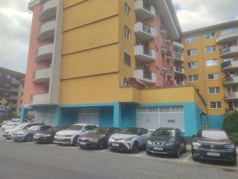 Spoločnosť FESTRA s.r.o. ponúka na predaj atraktívny priesto