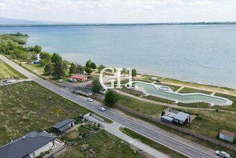 GH Real ponúka na predaj rovinatý stavebný pozemok v obci Kl