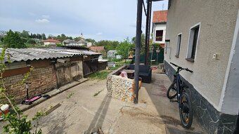Hľadáte únik z mesta, priestor pre veľkú rodinu alebo invest