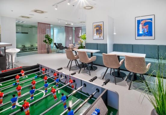 📍 Pribinova 4, Staré Mesto, Bratislava
Serviced offices, vir