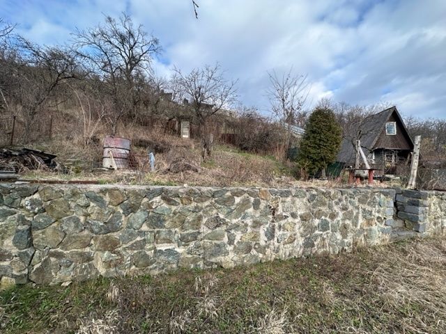 Predám záhradku o výmere 399 m2 vo Vyšnom Opátskom ,na pozem