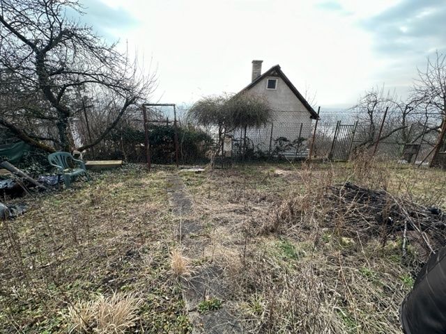 Predám záhradku o výmere 399 m2 vo Vyšnom Opátskom ,na pozem