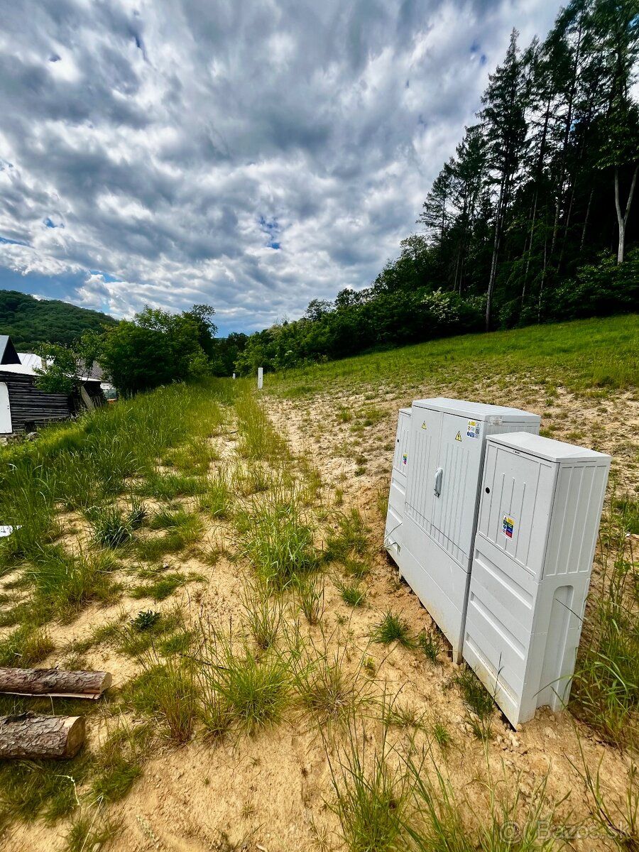 🏡Ponúkame na predaj 3 samostatné stavebné parcely, nachádzaj