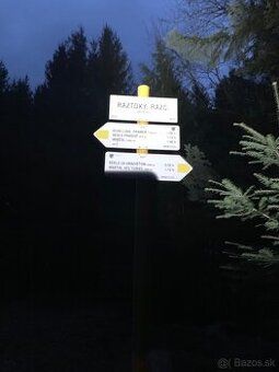Predám lesný pozemok pod Martinskými Hoľami, má rozlohu 9650