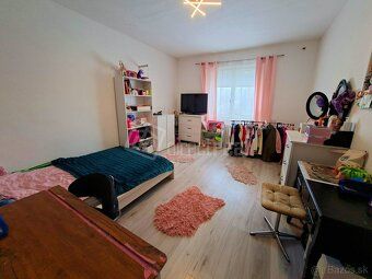 EXKLUZÍVNE na predaj 5i rodinný dom v Lúčnici nad Žitavou, 5