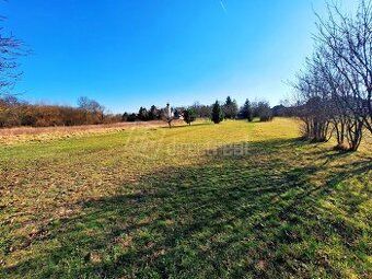 Ponúkam na predaj záhradu v Lúčnici nad Žitavou, 1000m2, 5km