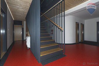 Ponúkame na predaj moderný 2-izbový apartmán o výmere 35 m² 