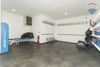 Ponúkame na predaj moderný 2-izbový apartmán o výmere 35 m² 