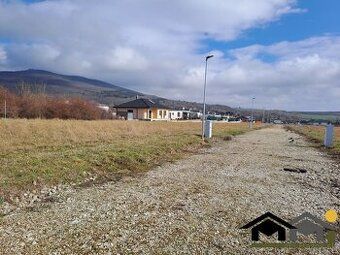 Ponúkam na predaj 2 stavebné pozemky v tichej lokalite centr