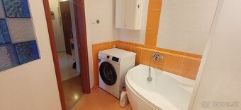 Exkluzívne - ponúkame na predaj 3 izbový zrekonštruovaný sln