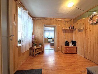 REZERVOVANÉ! Rodinný dom s veľkým pozemkom 1 917 m² v tichej