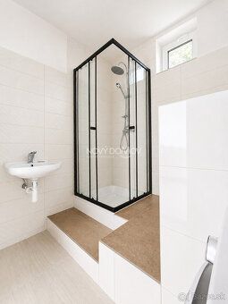 EXKLUZÍVNE | Moderný 2-izbový byt so samostatným vstupom, 2 