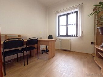 Ponúkame Vám na prenájom kancelárske priestory o výmere 91 m