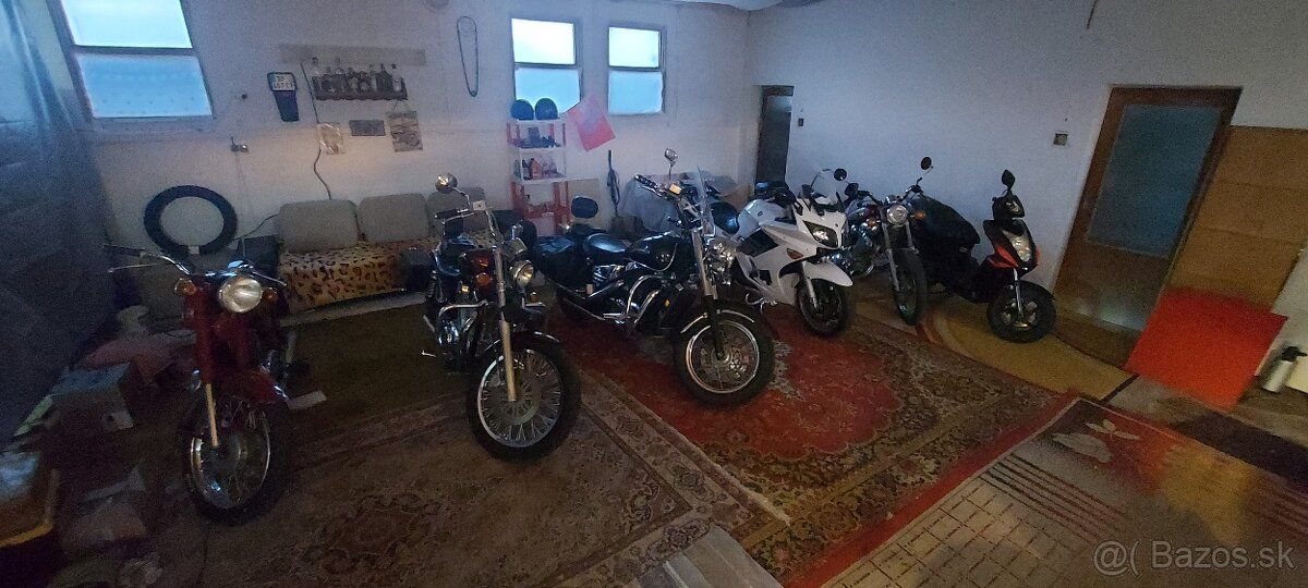 Od 1.10.2022
Ak nemáš kde prezimovať motorku ponúkame na pre