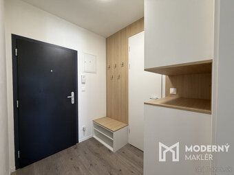 Typ: 2-izbový byt Ulica: Na Pažiti Obec: Trenčín
Moderný mak