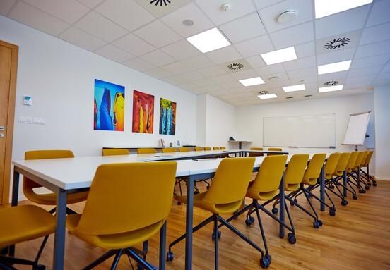 📍 Žižková ul. 9, Staré Mesto, Bratislava
Serviced offices, v