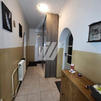 🏡 Ponúkame na predaj 4-izbový rodinný dom 📍 Lokalita: Nesvad