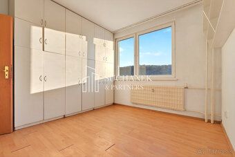 SUCHÁNEK & PARTNERS Vám ponúka na predaj priestranný 3-izbov