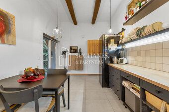 SUCHÁNEK & PARTNERS Vám ponúka na predaj 2-izbový rodinný do