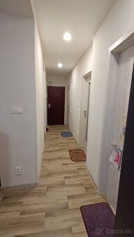 ​✨ PRIAMO V CENTRE: Štýlový a priestranný 3-izbový byt ✨ ​Hľ
