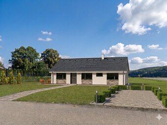CITY HOME- predá, vo výhradnom zastúpení, rovinatý pozemok v