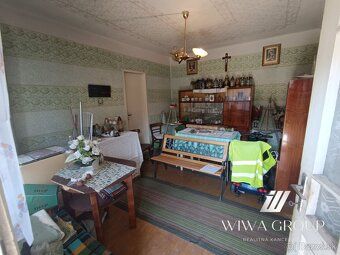🏡 Rodinný dom na predaj v obci Bruty 💶 Cena: 64 900 €
Ponúka